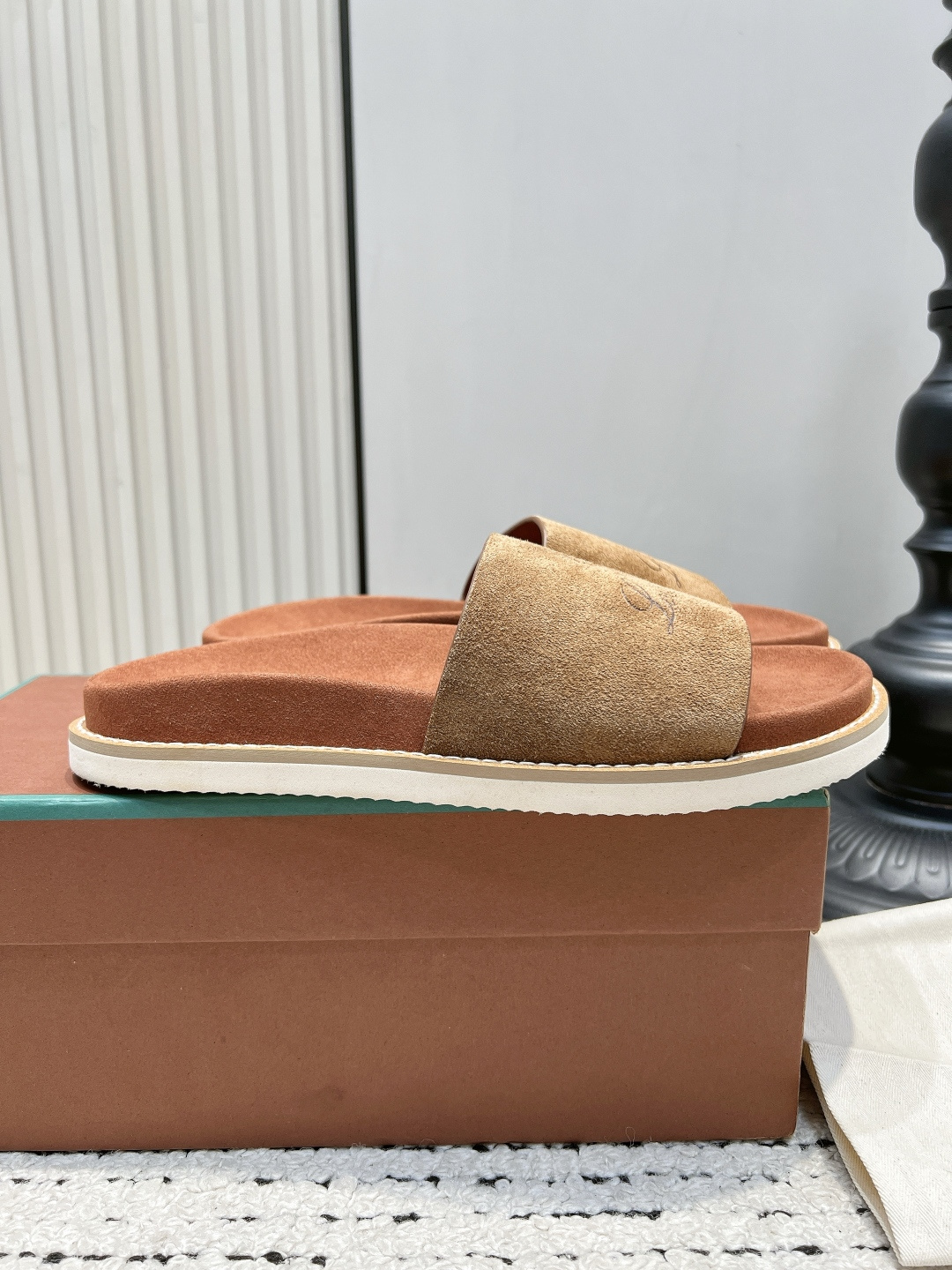 Loro Piana Slides