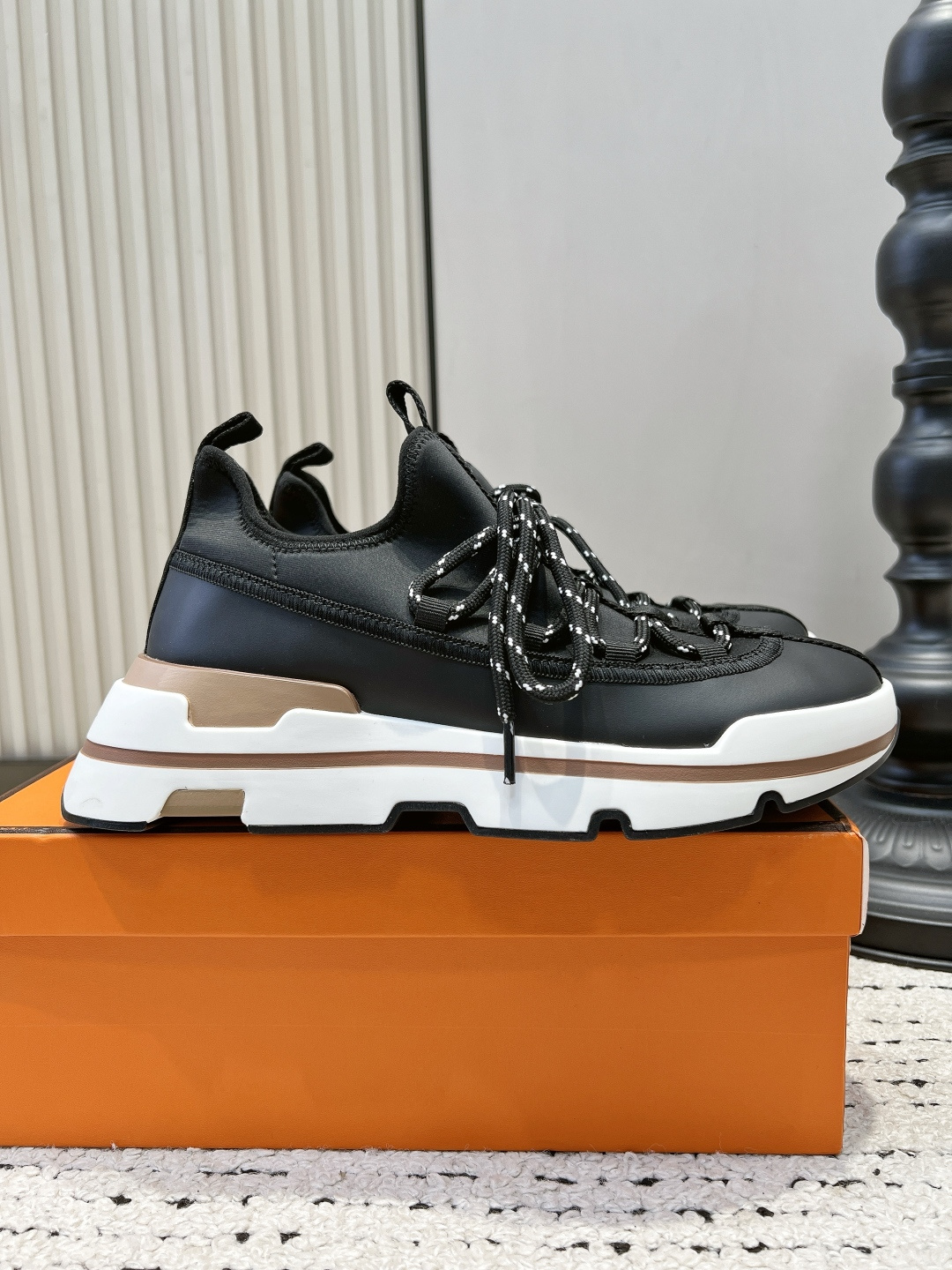 Hermes Sneakers