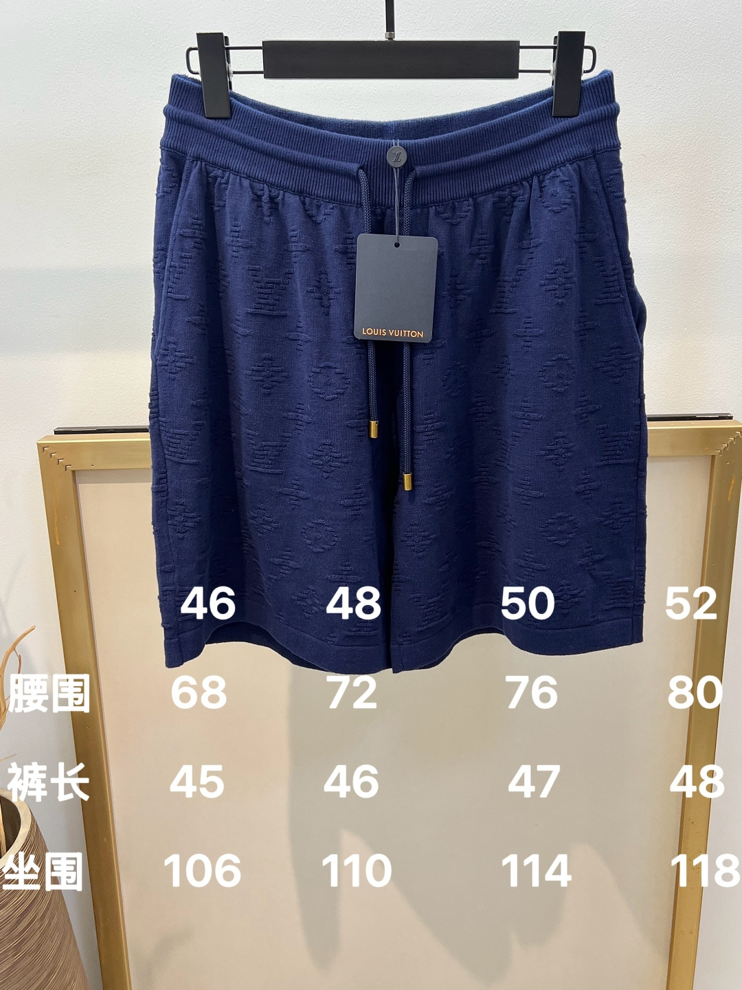 P165 VV602 Pantalones cortos