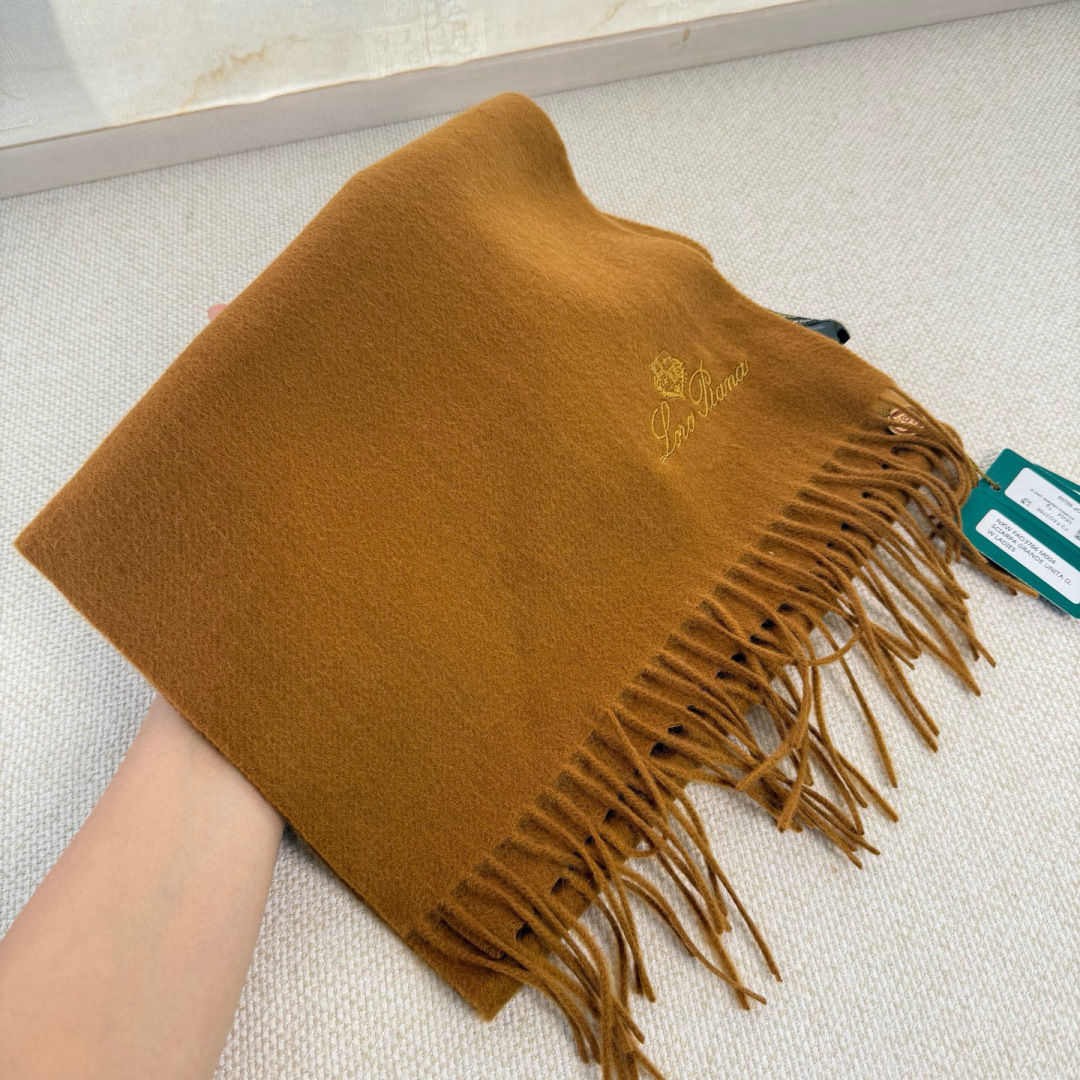 🆕Loro Piana · 诺悠翩雅秋冬新品❗️超级夯货 重磅来袭❗️【极品山羊绒小围巾】送人自留都太高