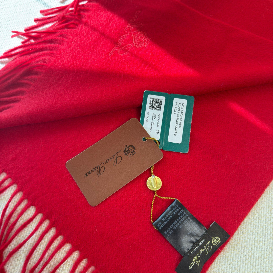 🆕Loro Piana · 诺悠翩雅秋冬新品❗️超级夯货 重磅来袭❗️【极品山羊绒小围巾】送人自留都太高