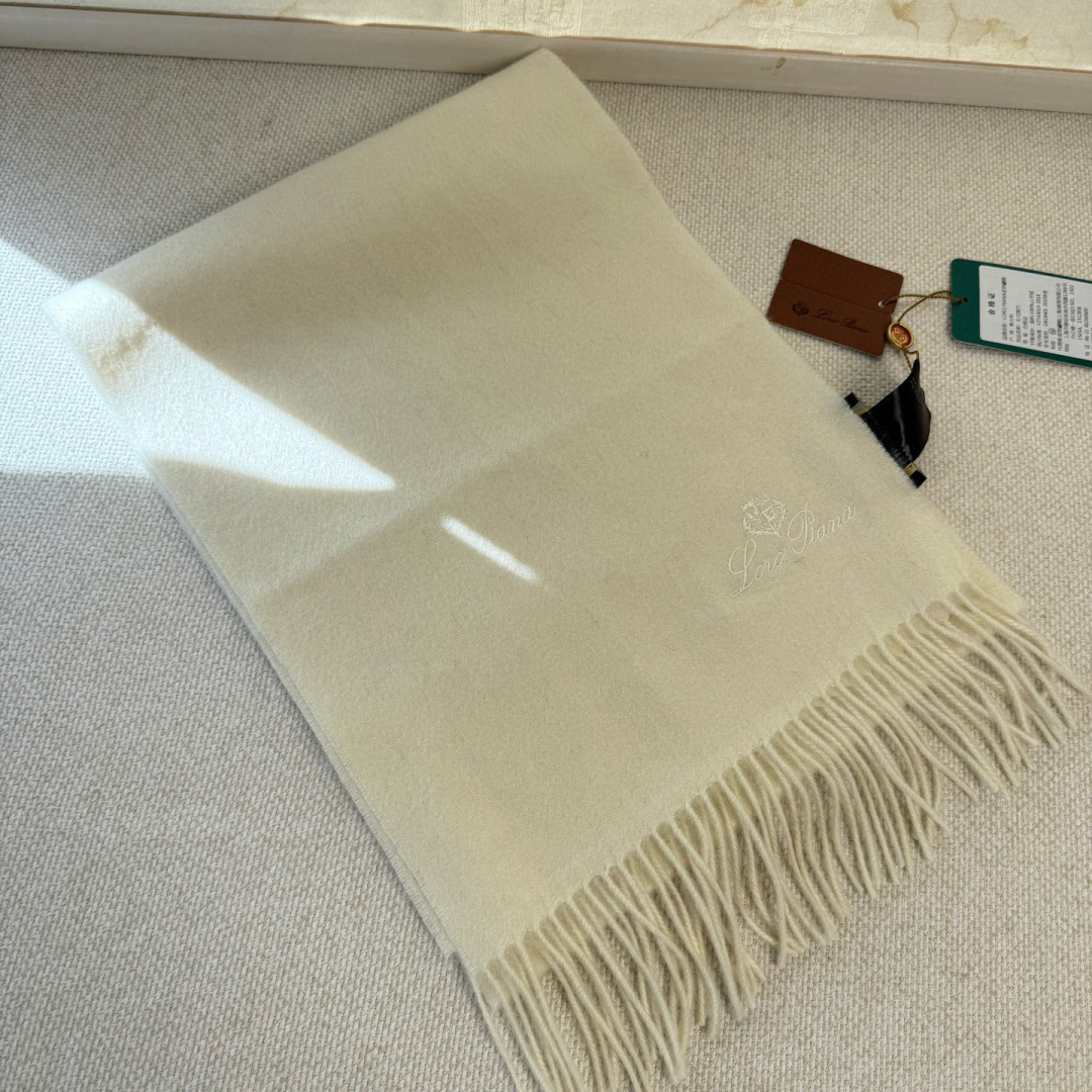 🆕Loro Piana · 诺悠翩雅秋冬新品❗️超级夯货 重磅来袭❗️【极品山羊绒小围巾】送人自留都太高