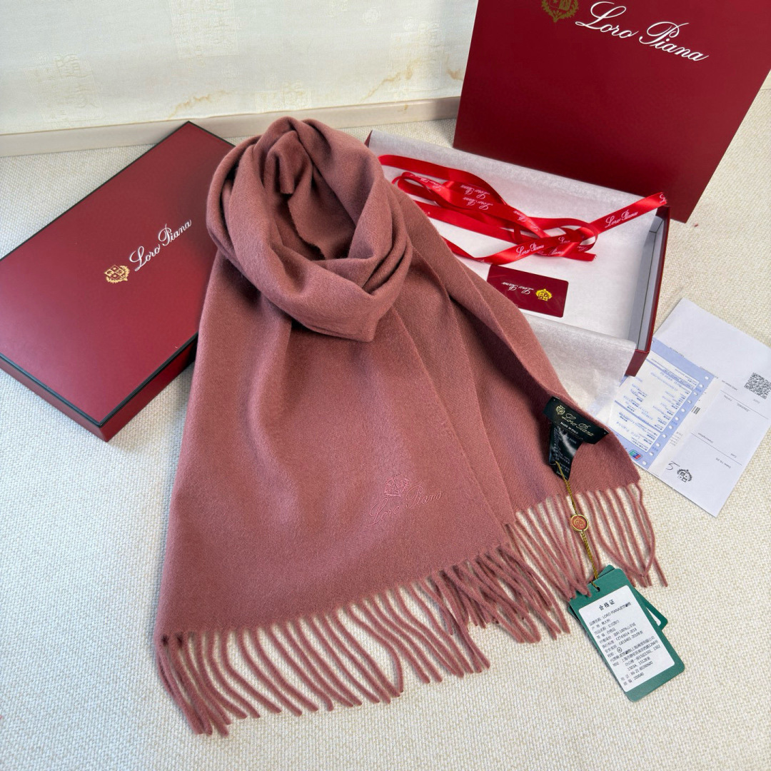 🆕Loro Piana · 诺悠翩雅秋冬新品❗️超级夯货 重磅来袭❗️【极品山羊绒小围巾】送人自留都太高