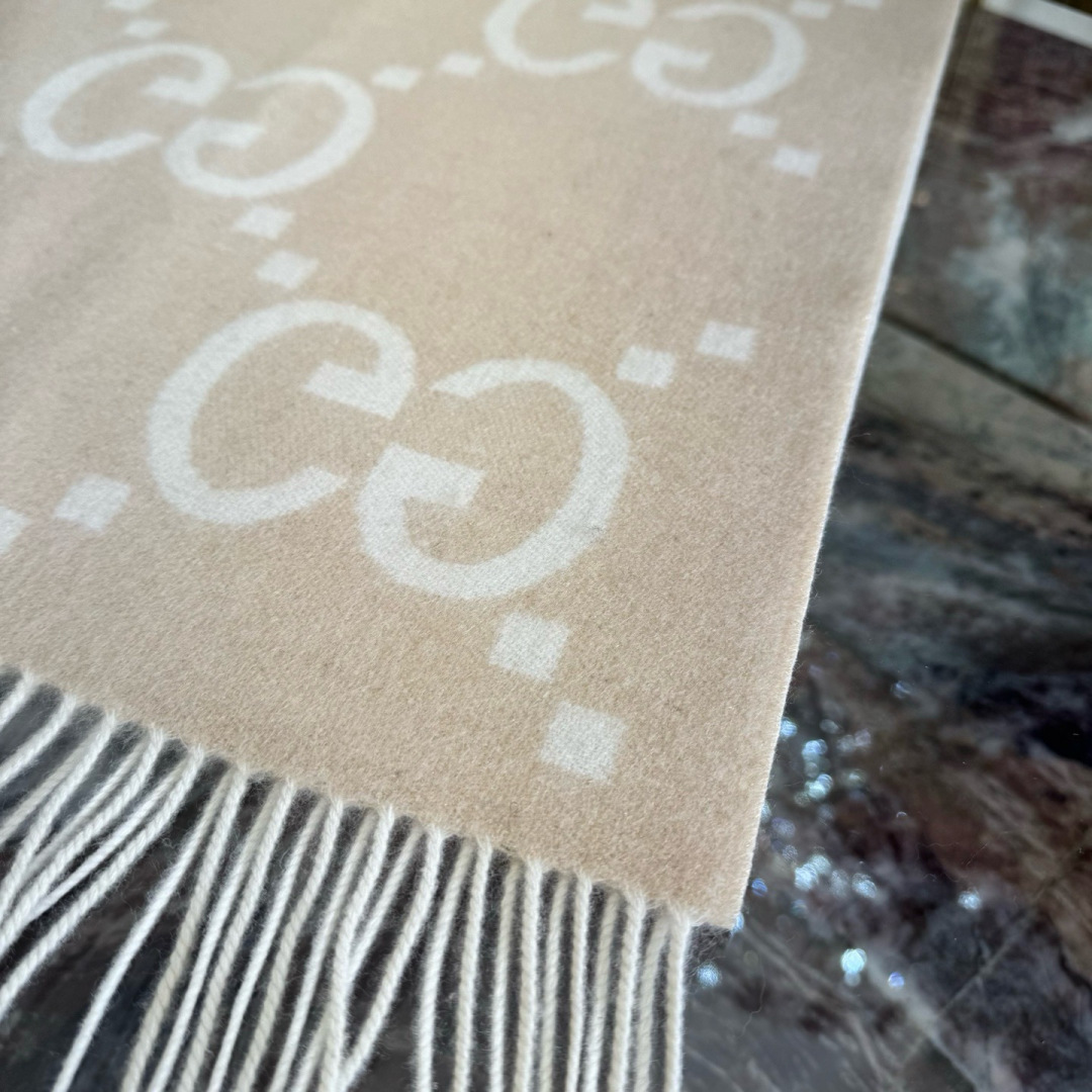 🆕Gucci金丝奶茶，带金属丝线版本，BlingBling闪闪的，专柜售价7845的好货！就是喜欢Guc