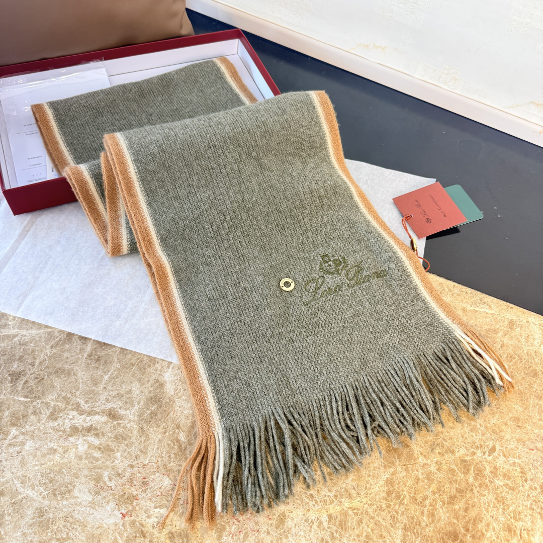 🆕Loro Piana · 诺悠翩雅秋冬新品羊绒针织围巾！出口尾单，客供顶级纱线！这款织法比较难，又很费