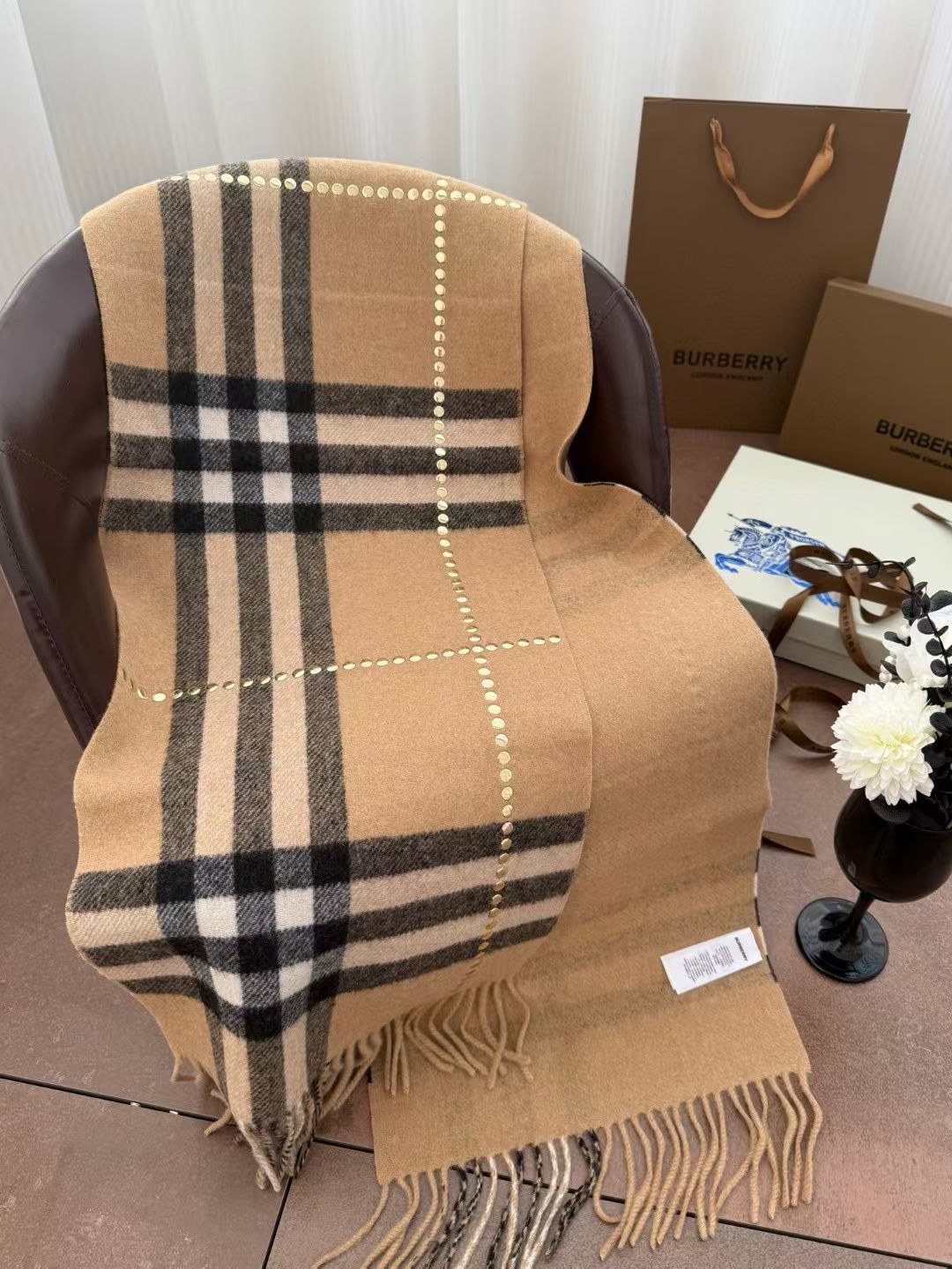 🆕【尖货重磅！冬季NO.1的金字塔单品！】直跺脚地喜欢！！高级又带点时髦的趣味！！老友必收！！！！简直太