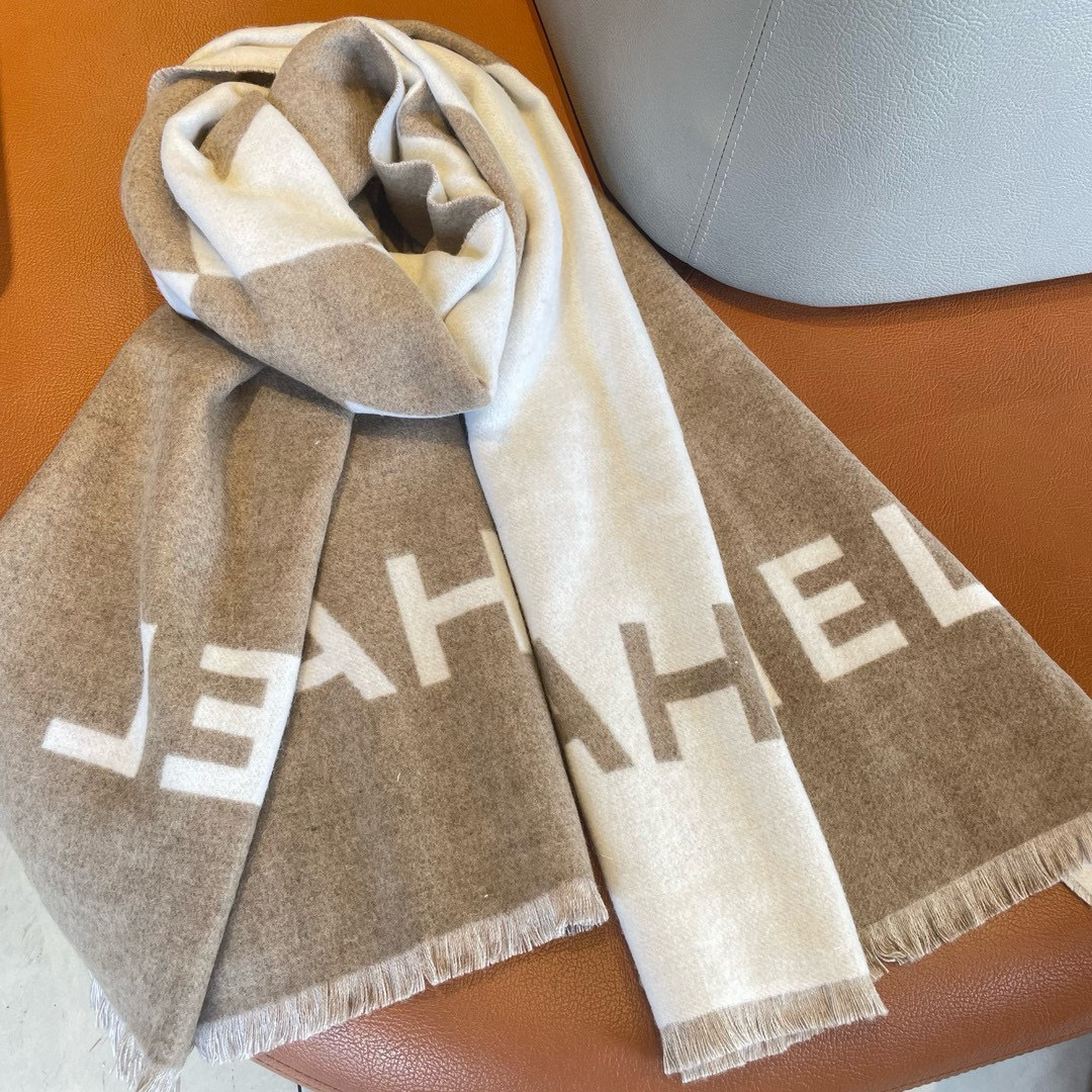 🆕香奶奶尾单经典款羊绒披肩，直接出欧洲的，正儿八经的正品订单…和大货一起出来，不用多流弊的文字，它是全世