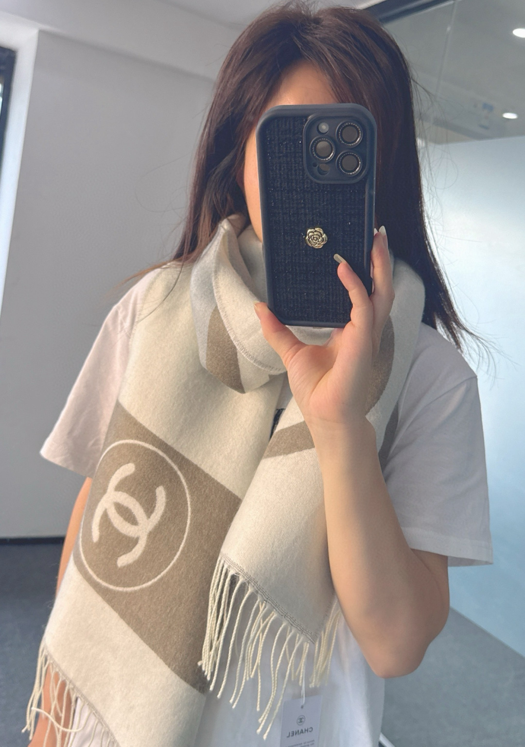 🆕Chanel · 香奈兒新品圍巾，這條必須推雖然是25C吊牌，但25。開始之後這條才進櫃有多種顏色可挑