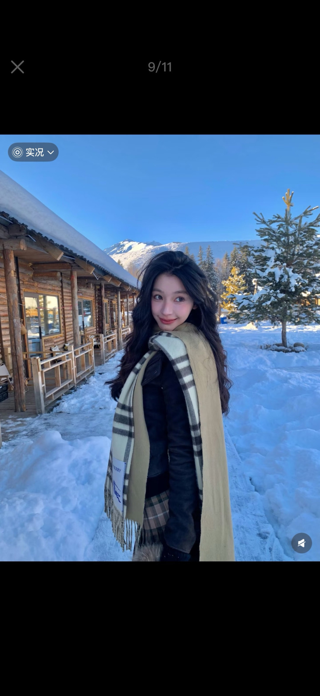 🆕易梦玲同款Bur新款双面两用格纹羊绒围巾，绝对是冬日里封神的一款，男女同款，配情侣款也是绝绝子啦，完全