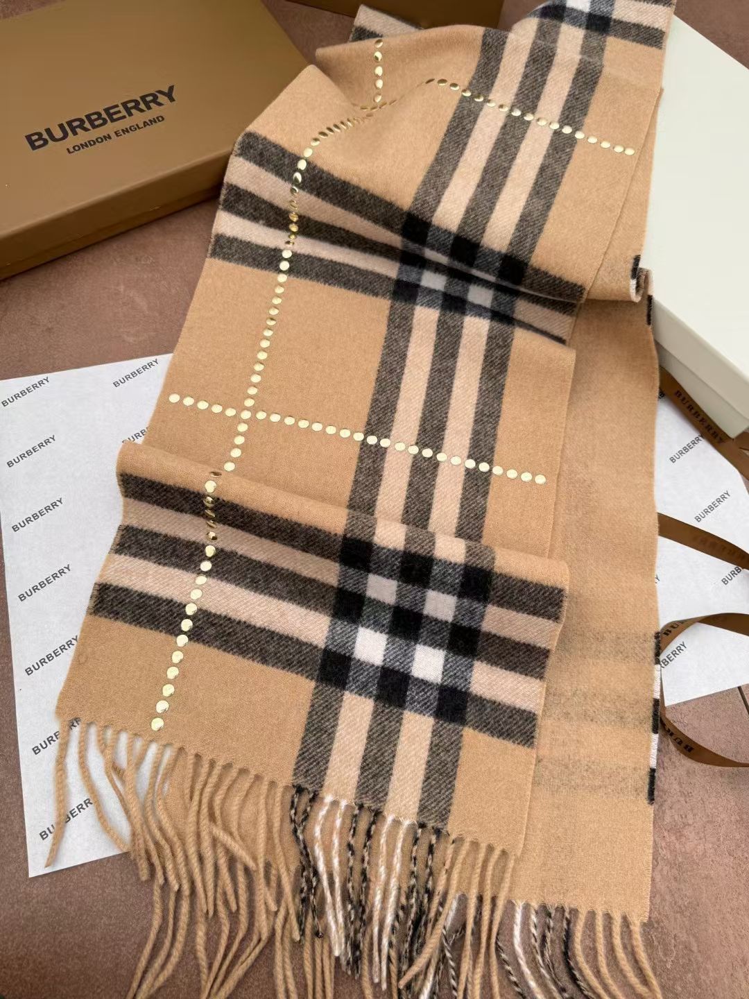 🆕【尖货重磅！冬季NO.1的金字塔单品！】直跺脚地喜欢！！高级又带点时髦的趣味！！老友必收！！！！简直太