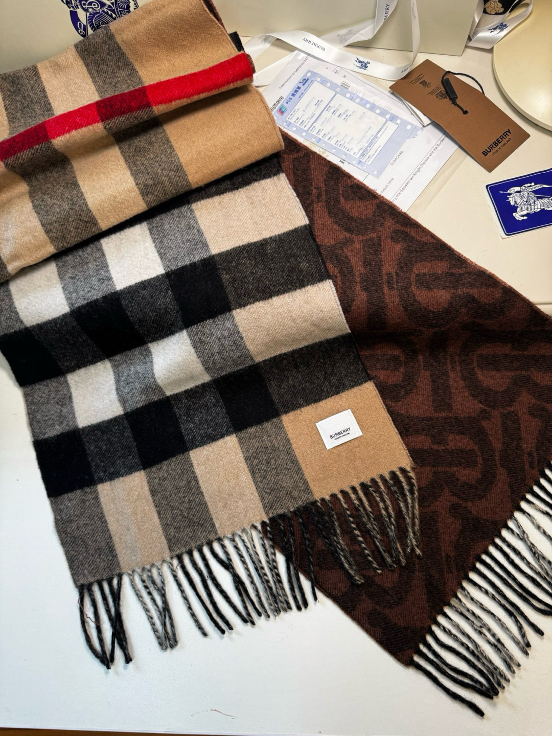 🆕❗️高版合股纱 · 法国的外贸订单 ❗️Bur经典款TB典藏款系列❗️提花精纺羊绒围巾，产自苏格兰工坊