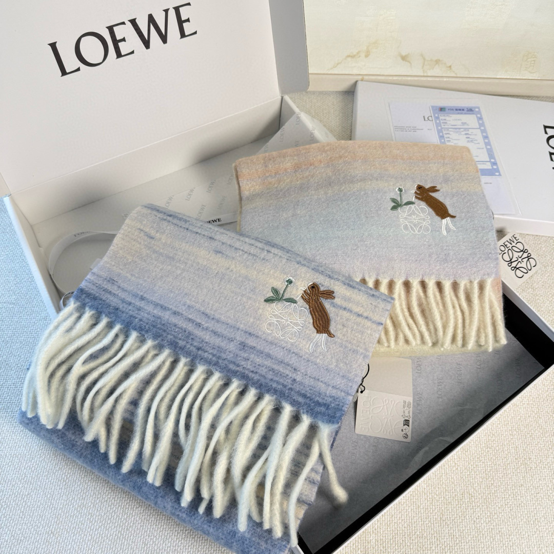 🆕 【▪Loewe · 罗意威难得一见的温柔配色，低调又不失优雅❗】重点推荐❗ 超级高级的彩虹配色🌈，每