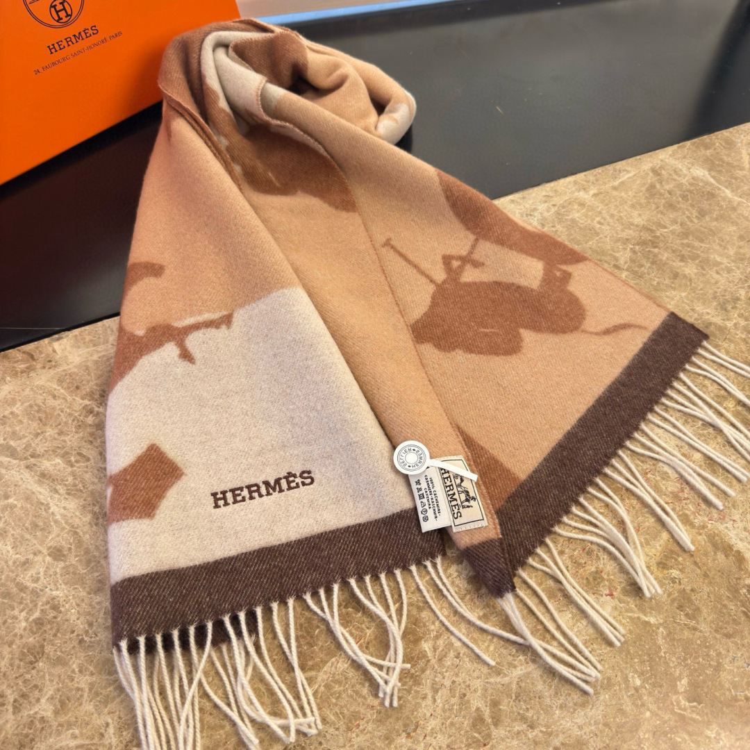 🆕 【▪Hermes · 爱马仕提花围巾，精致的温柔配色，超级迷恋❗️气质低调恬静又不失优雅❗️】重点推