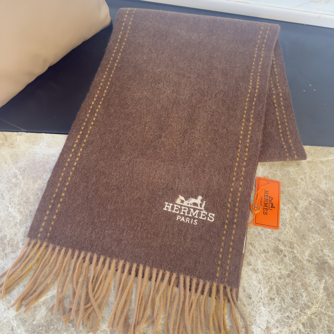 🆕 【▪Hermes · 爱马仕，大H难得一见的温柔配色，低调又不失优雅❗️】重点推荐❗️双面配色，新增