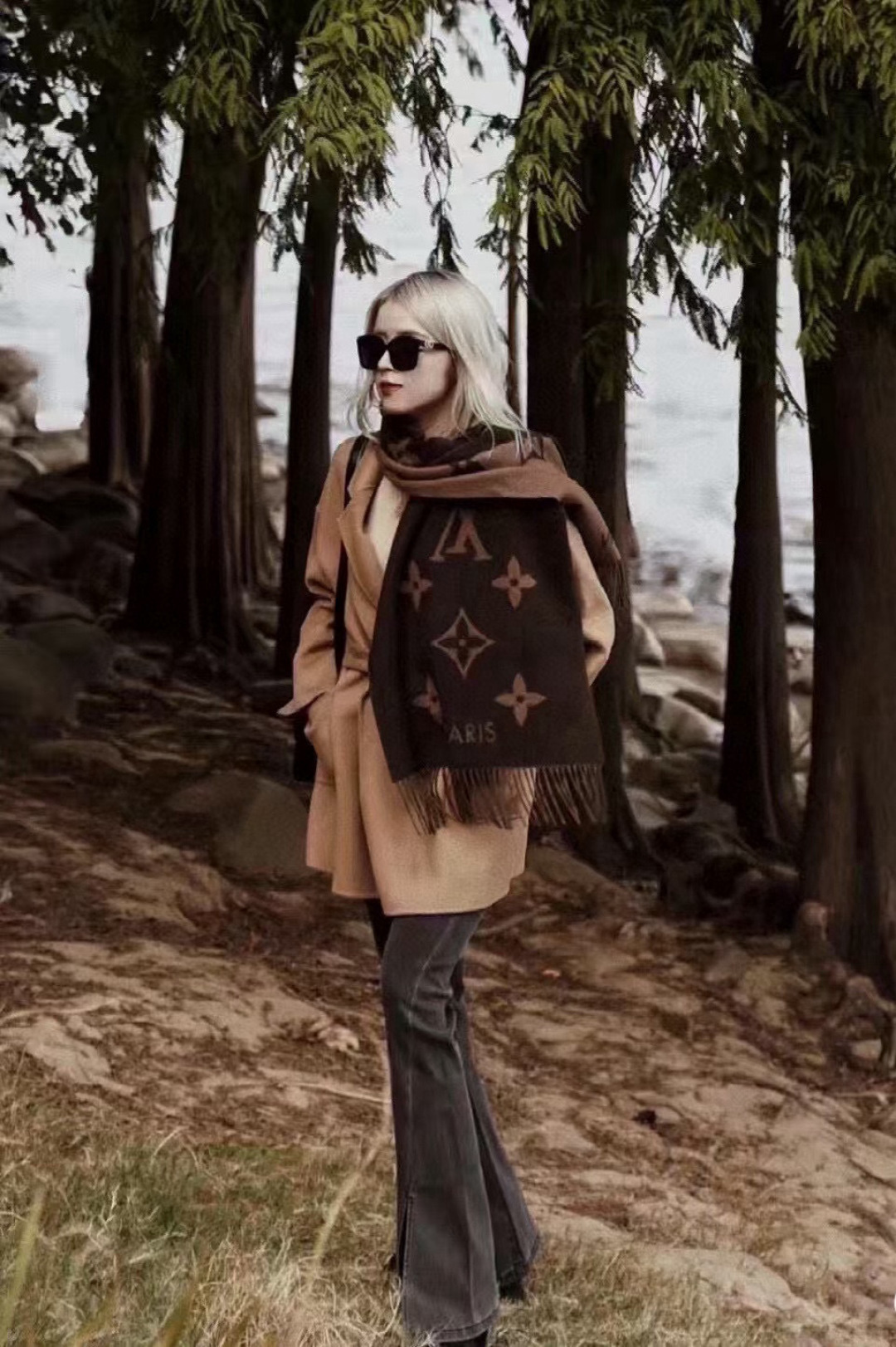 Burberry 挑~就是为了让你们围着去 的‼代购的来~香港贸易公司的订单 因为 时间问题余下300条 还好去年原料价格低一些