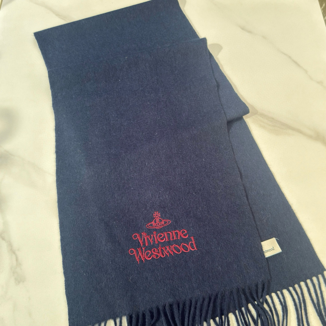Vivienne Westwood 𝐖𝐞𝐬𝐭𝐰𝐨𝐨𝐝 【薇薇安 · 西太后】 山羊绒小围巾 送人自留都太高大上了 重磅上新