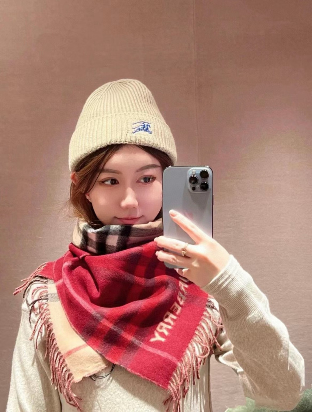 Burberry 𝐁𝐔𝐑𝐁𝐄𝐑𝐑𝐘对比感格纹