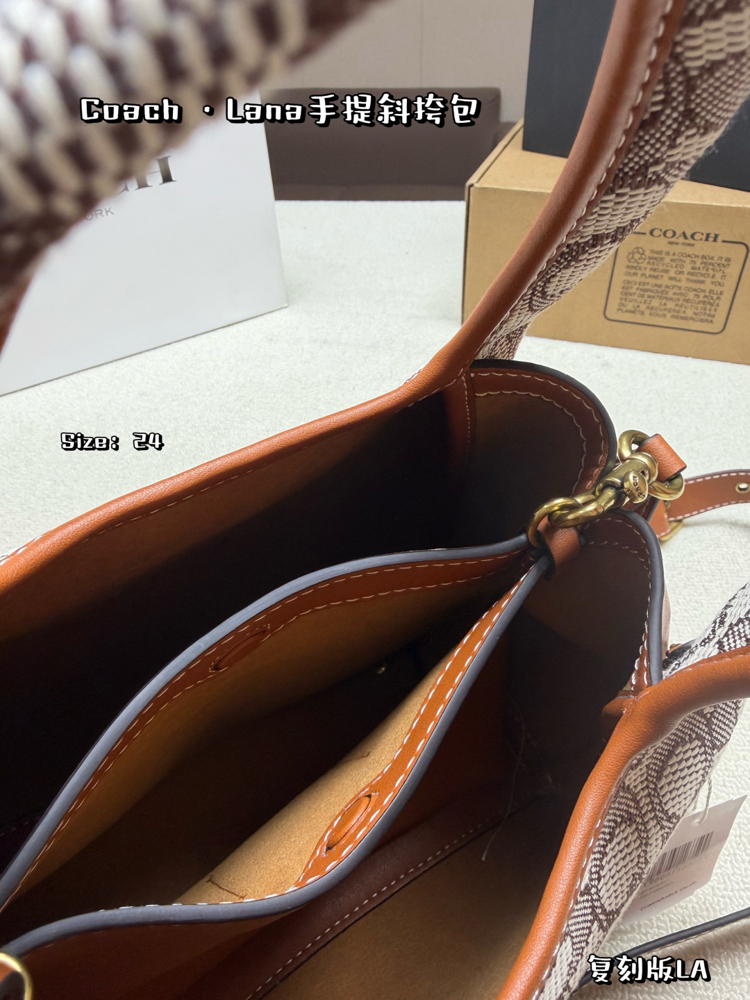 Borsa COACH, con custodia per aereo — photo 9