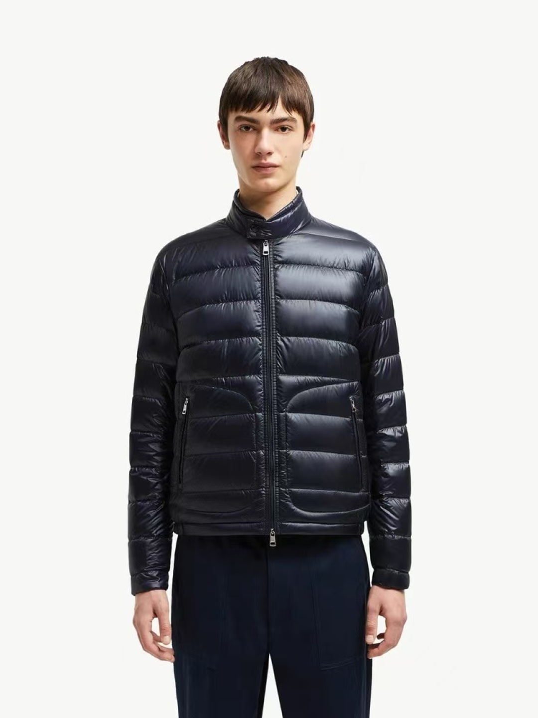  MONCLER 蒙口 经典款立领羽绒 官网图！