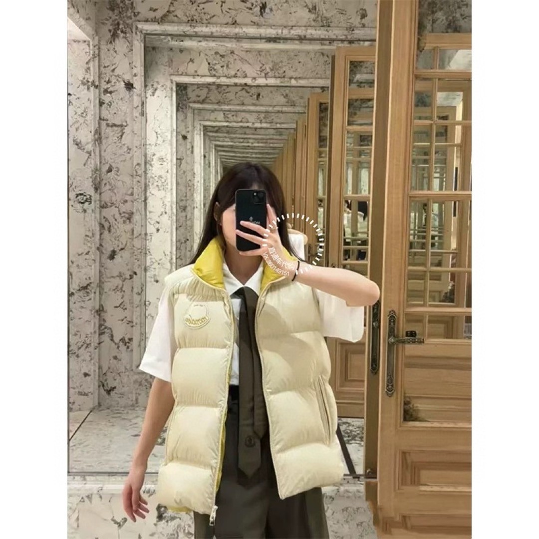 Moncler 蒙口 LiPsi羽绒马甲～情侣款上身效果图～