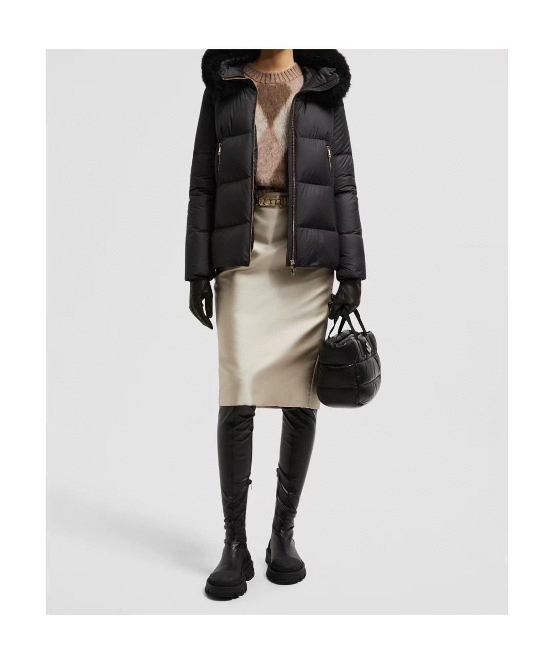 Moncler 盟可睐Laichefur女士狐狸毛领A版娃娃款羽绒服～黑色官网图同步上新～