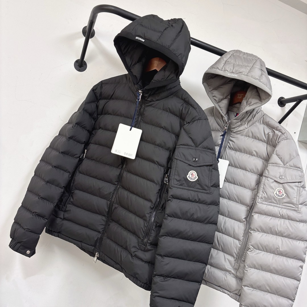 羽绒 🔥Moncler 蒙口 Galion 早秋轻薄连帽羽绒服😍 专柜同步上新🈶售~这款羽绒服夹克轻便而