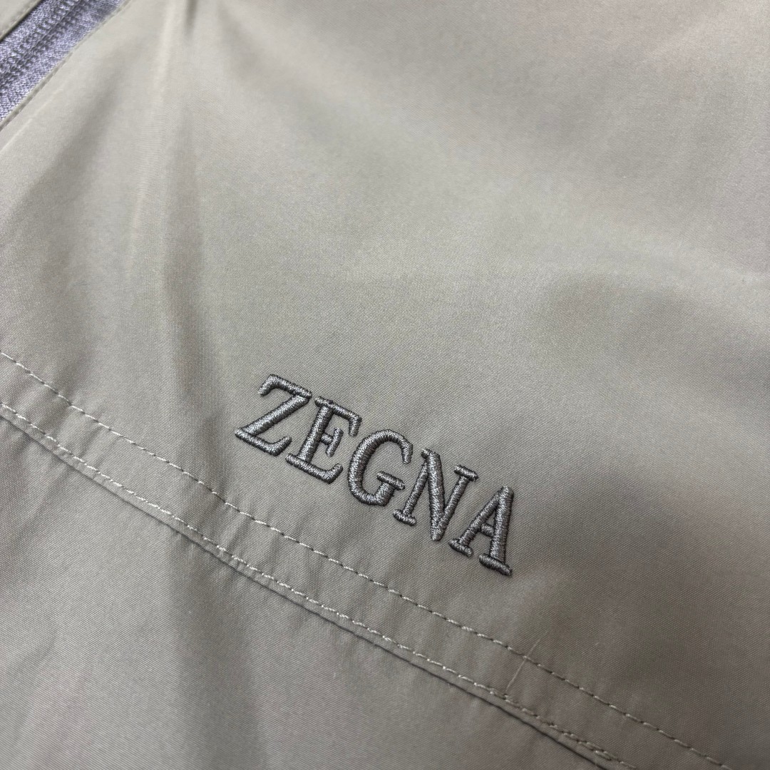 羽绒 🆕ZEGNA 杰尼亚 25秋冬最新连帽款男士羽绒服 ~完美质感 ,对于品质想必大家一定很清楚,高性