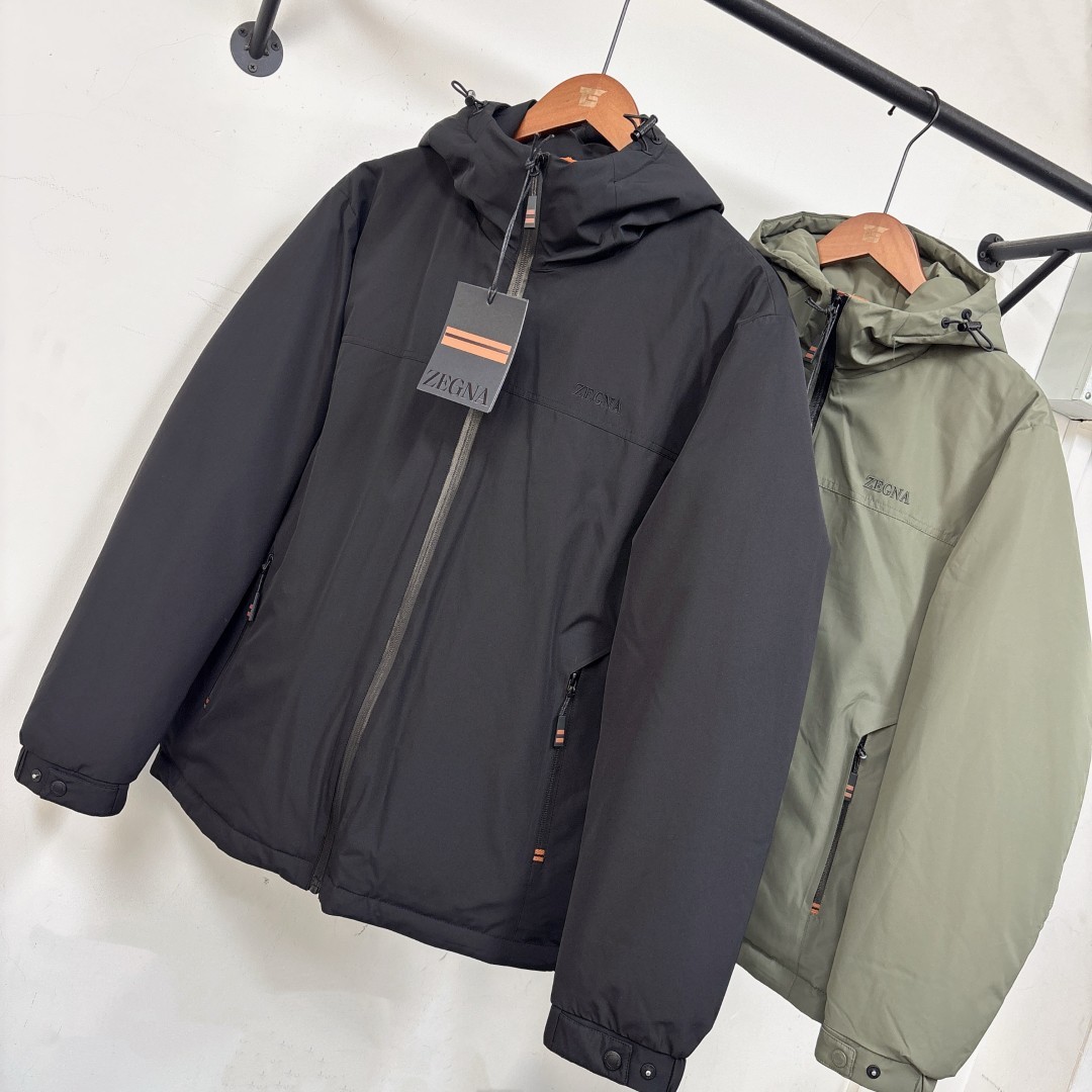 羽绒 🆕ZEGNA 杰尼亚 25秋冬最新连帽款男士羽绒服 ~完美质感 ,对于品质想必大家一定很清楚,高性