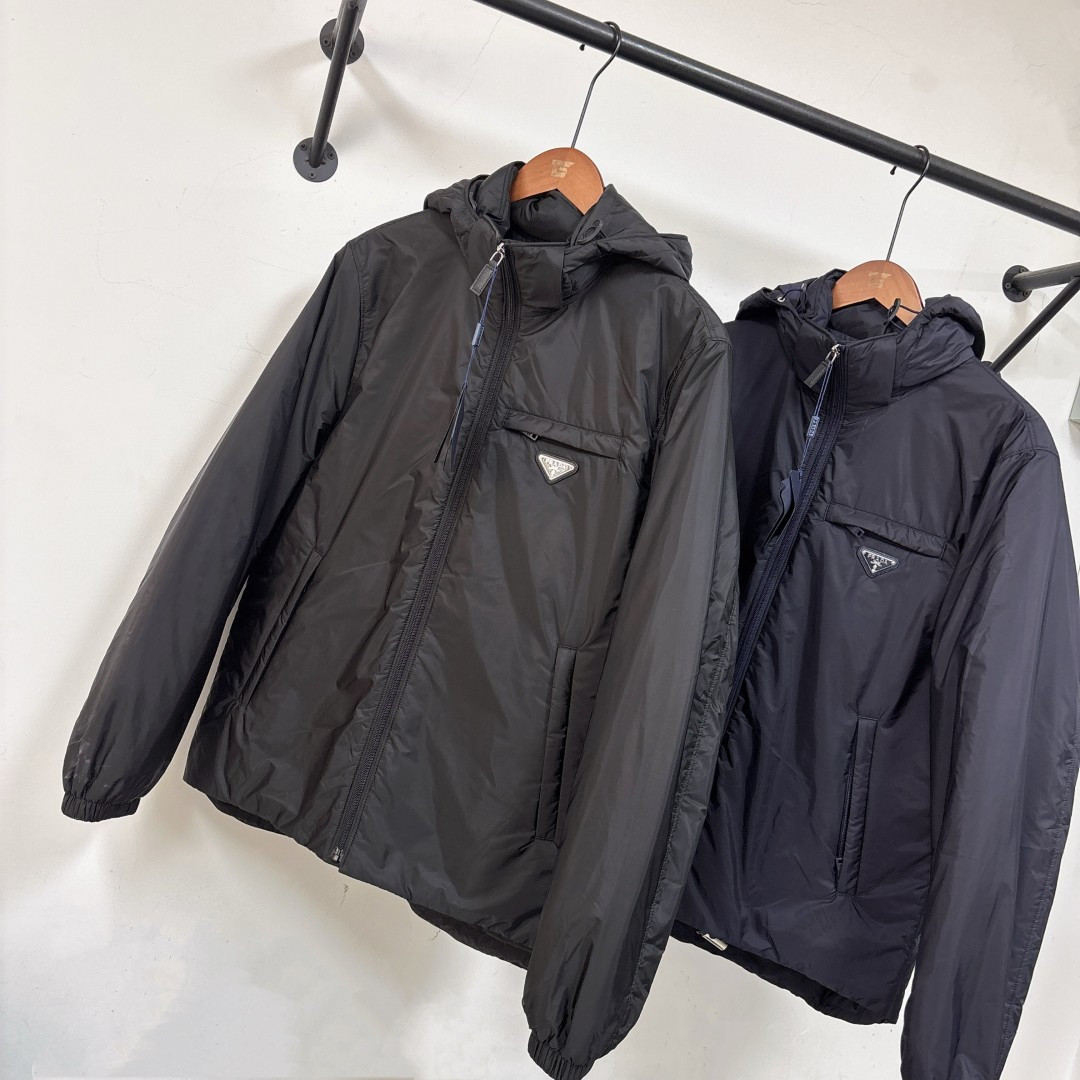 Пуховик Prada 25 re-nylon 95 — photo 3