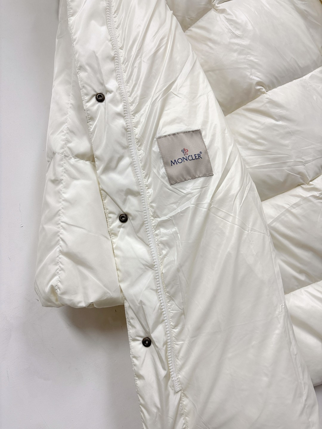 Moncler Daunenjacke, Damenstil — photo 8