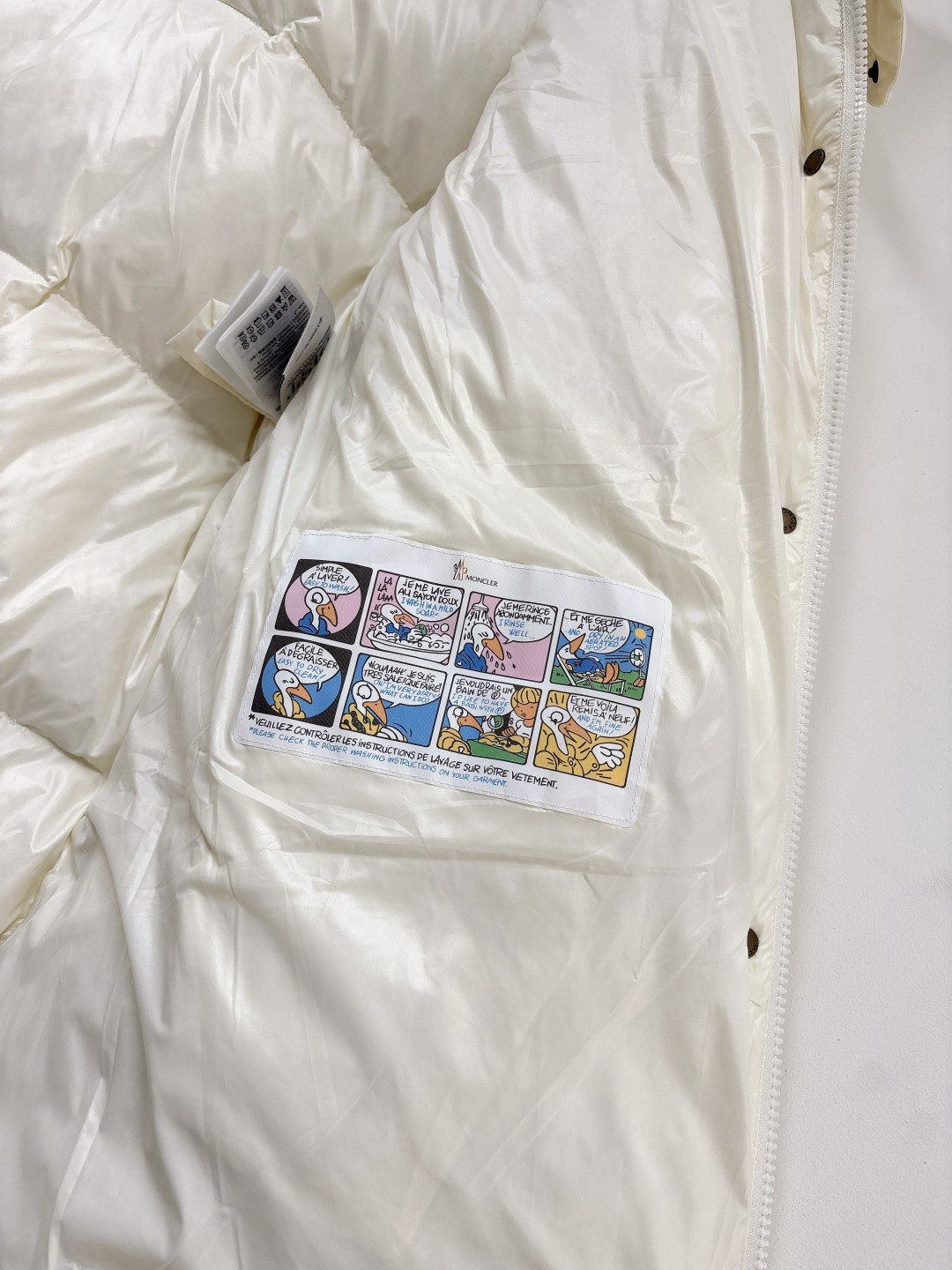 Moncler Daunenjacke, Damenstil — photo 9