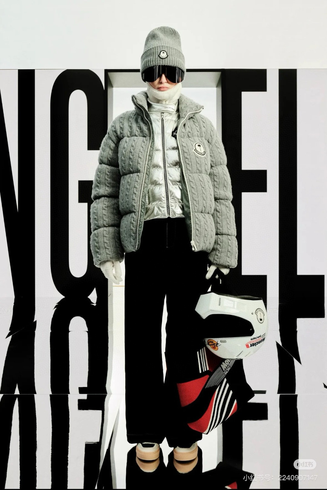 Chaqueta de plumas Moncler & Palm ángulos — photo 5