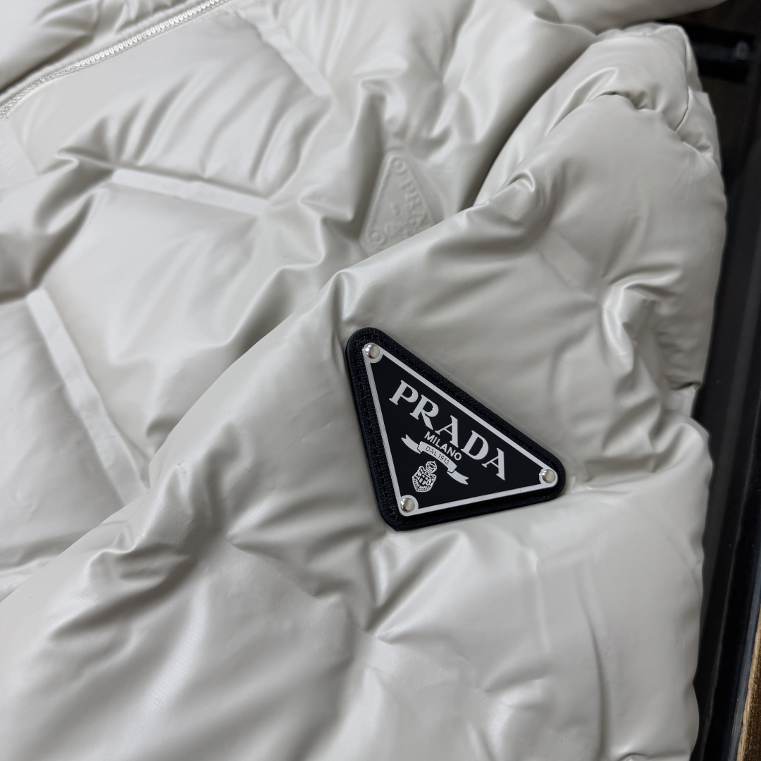 Prada donsjack PRADA 2025 Nieuw — photo 4