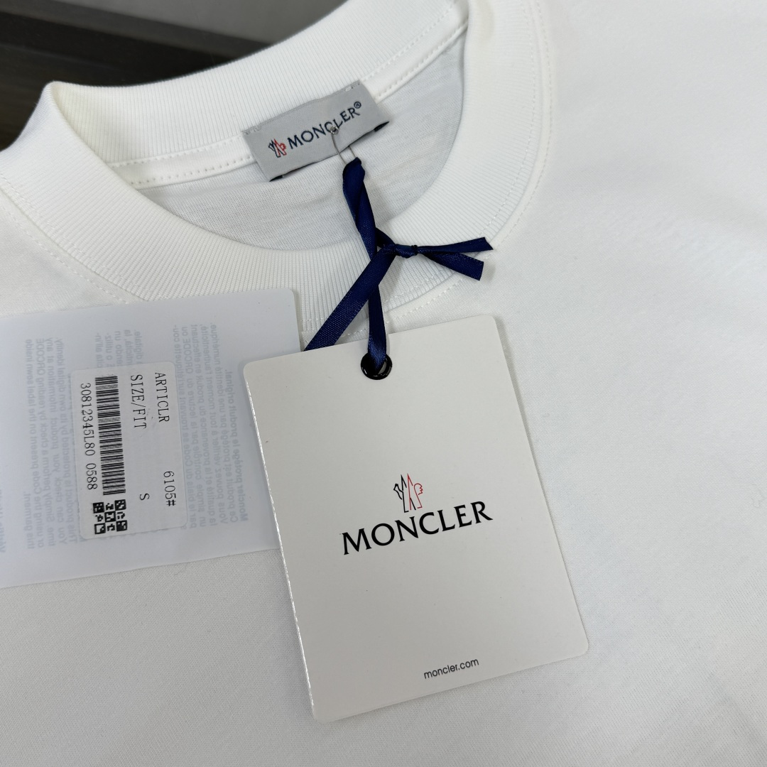 몽클레어 로고 프린트 남성 크루넥 반팔 티셔츠 상세 이미지 5