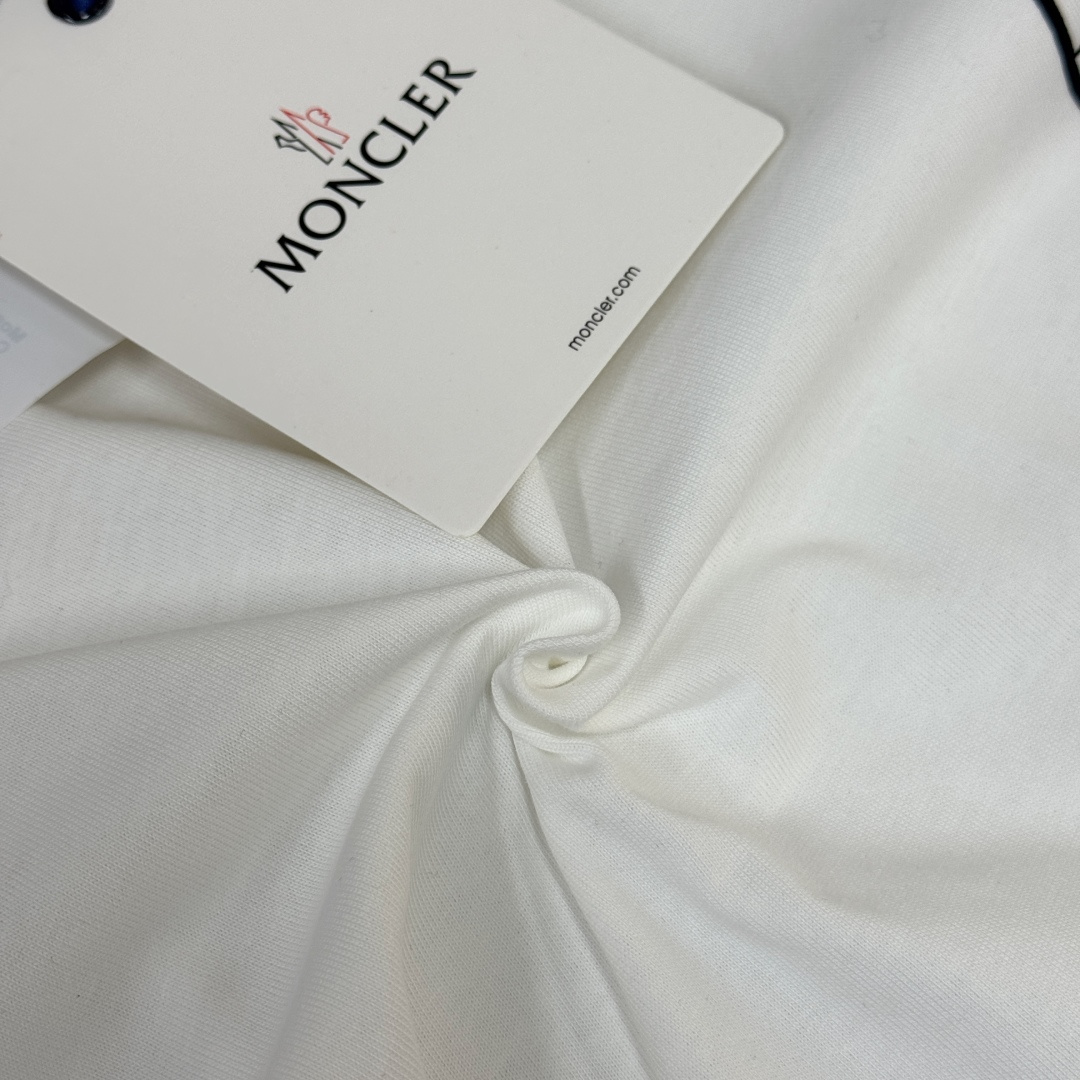 몽클레어 로고 프린트 남성 크루넥 반팔 티셔츠 상세 이미지 8