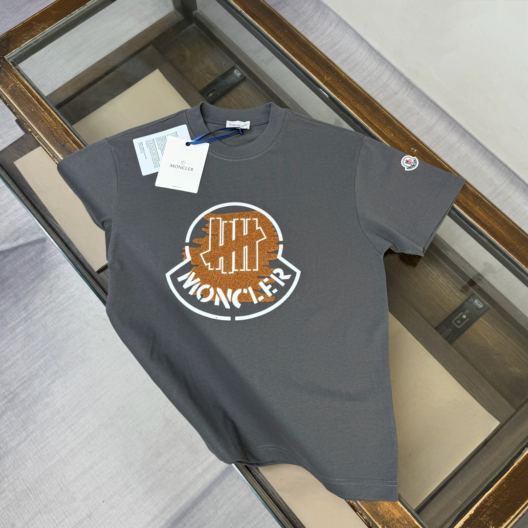 몽클레어 남성 반팔 48822 Moncler T Shirt
