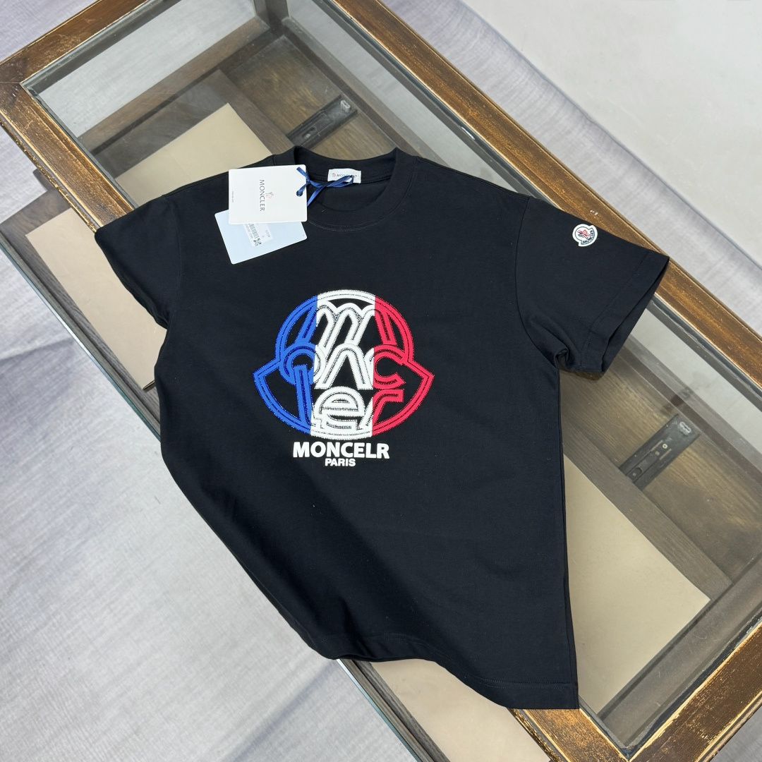몽클레어 남성 반팔 48813