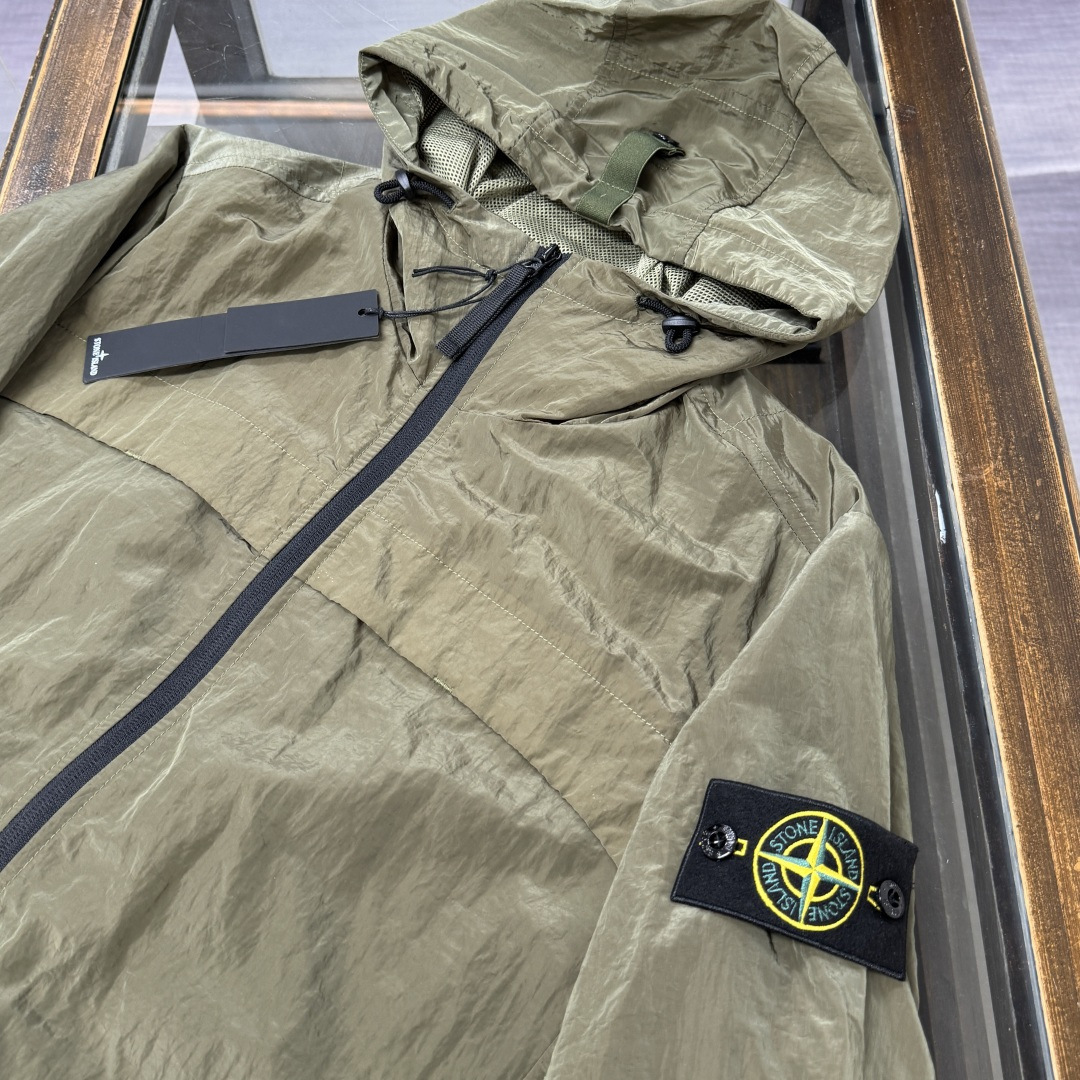 Ropa Stone Island — photo 3