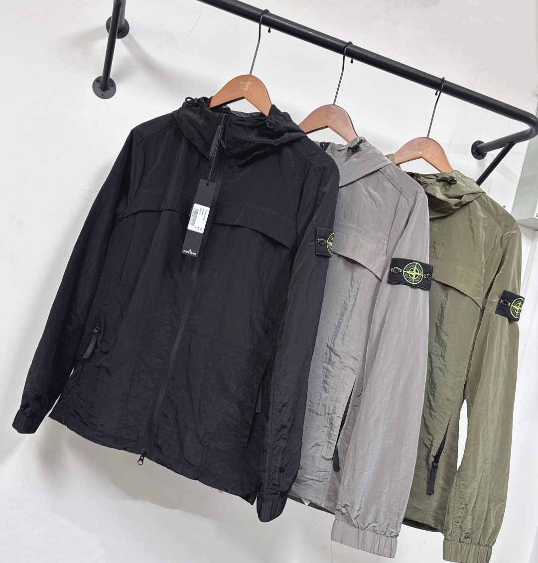 Ropa Stone Island — photo 2