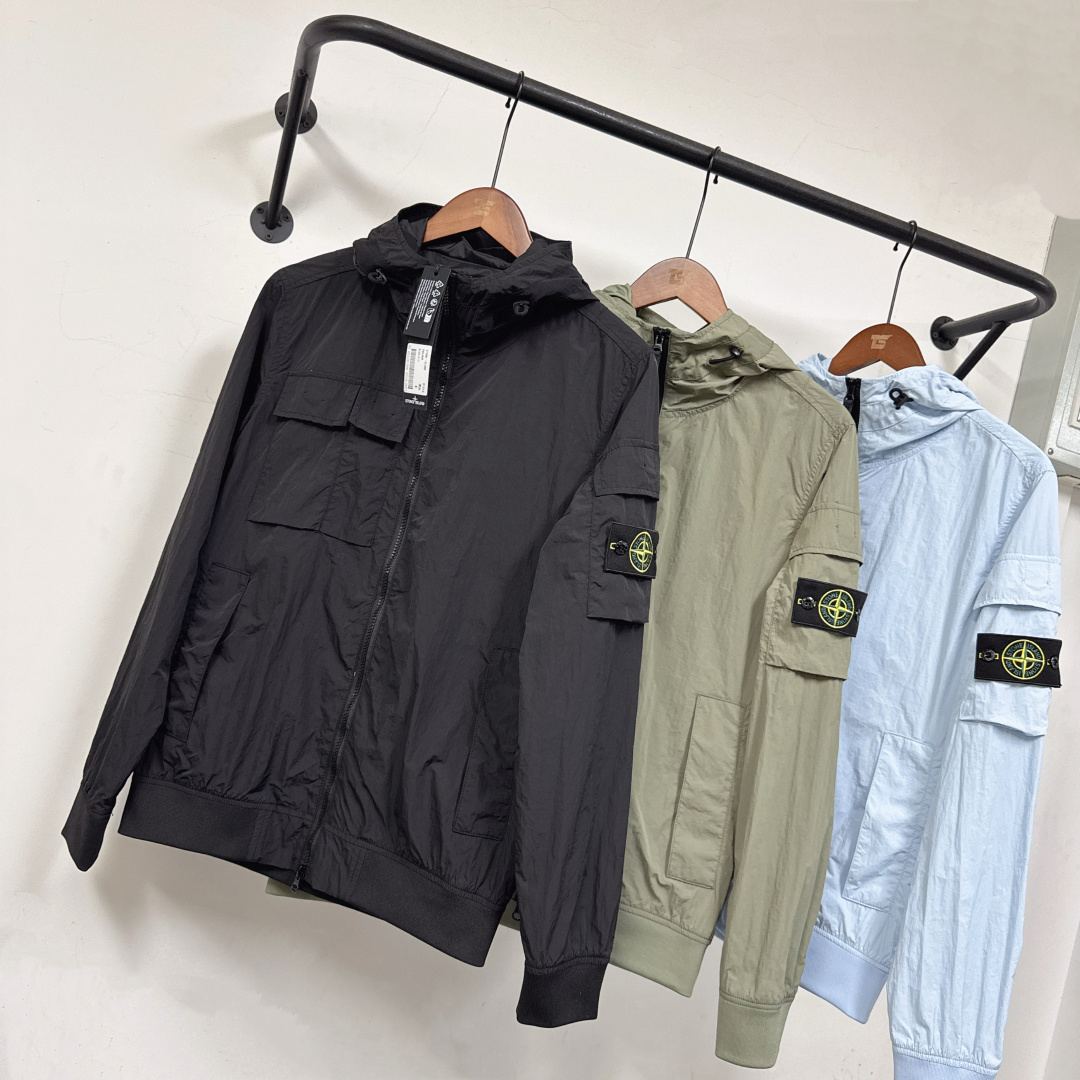 Vestiti Stone Island Novità