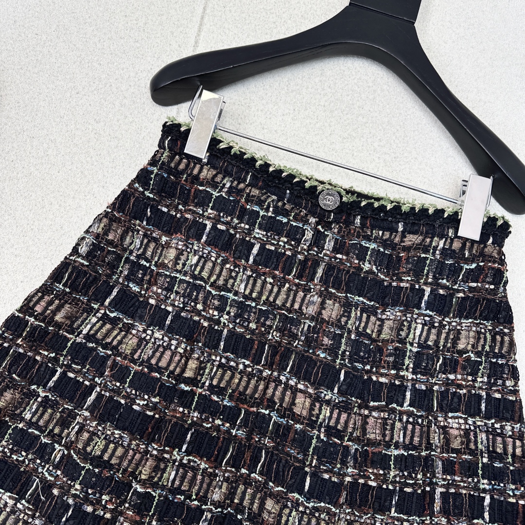 Chanel-Inspired Woven Set: Short Jacket & High-Waist A-Line Skirt 9 cmp i1756710948565 6023 0 7