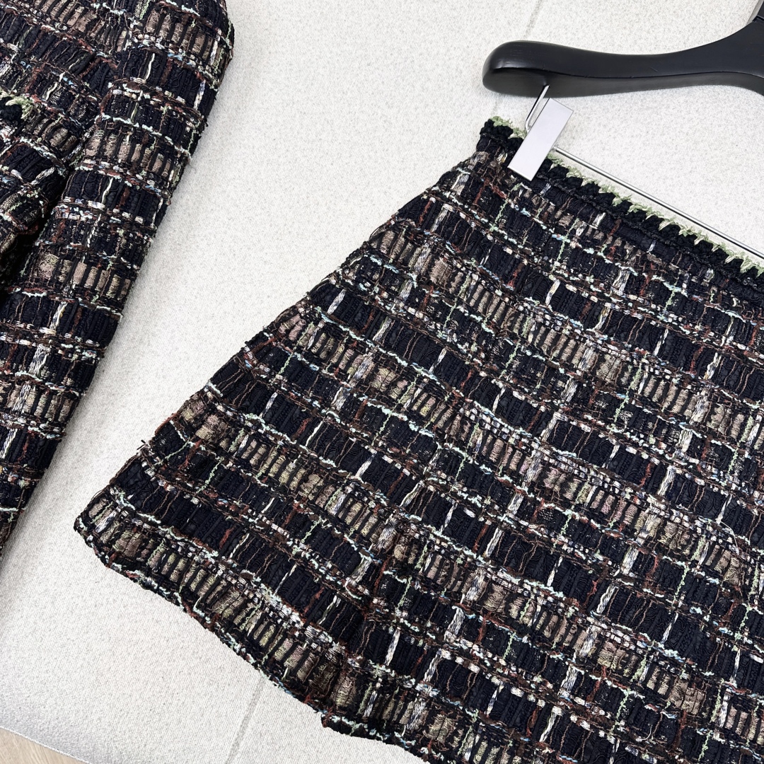 Chanel-Inspired Woven Set: Short Jacket & High-Waist A-Line Skirt 6 cmp i1756710948566 6013 0 4