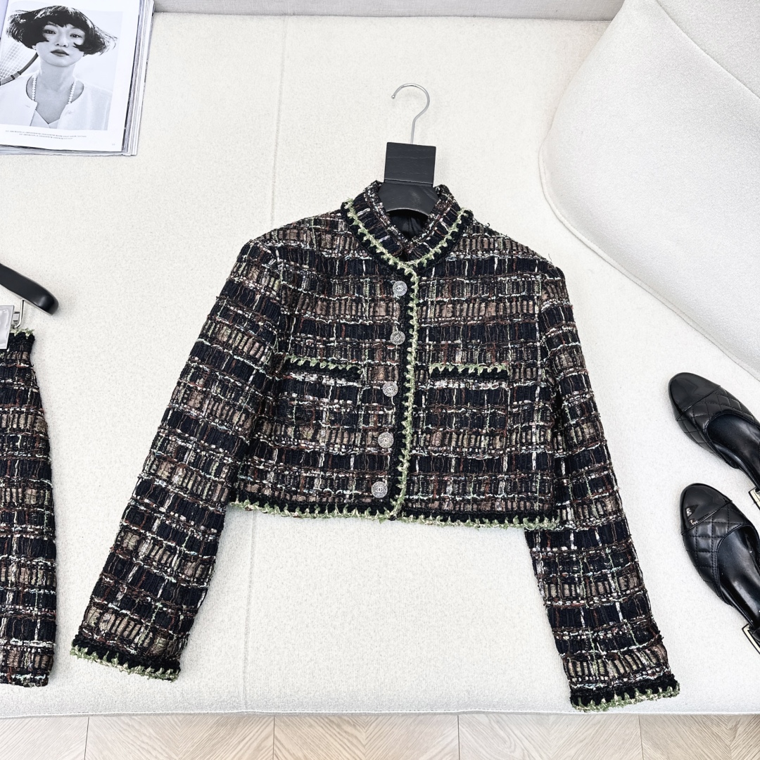 Elegant Cropped Tweed Jacket & High Waist Skirt Set 2 cmp i1756711032621 2989 0 0