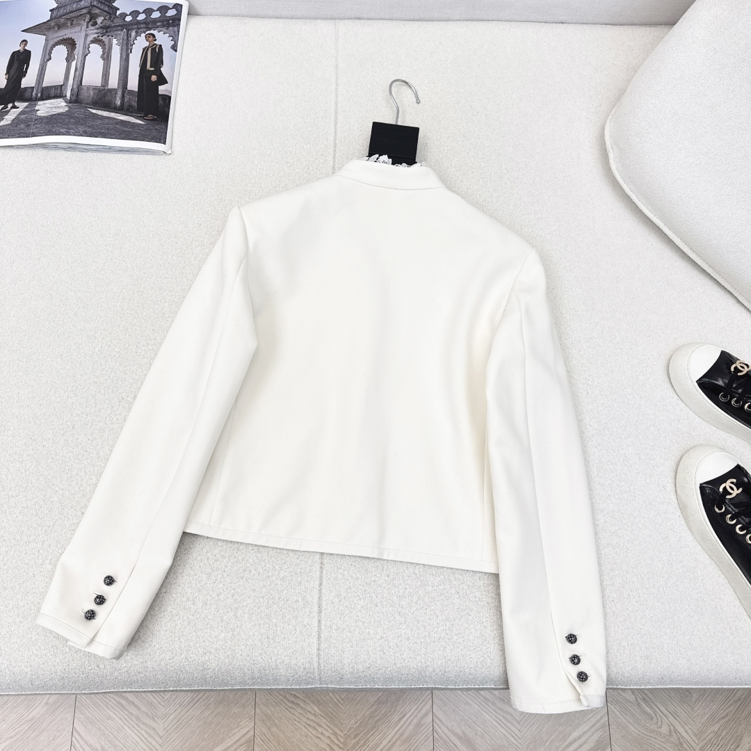 特价🉐️ ❗️现货齐码❗️不退不换❗️CD 25Ss———早秋新款水溶花蕾丝拼接小立领外套 🖤立体剪裁 