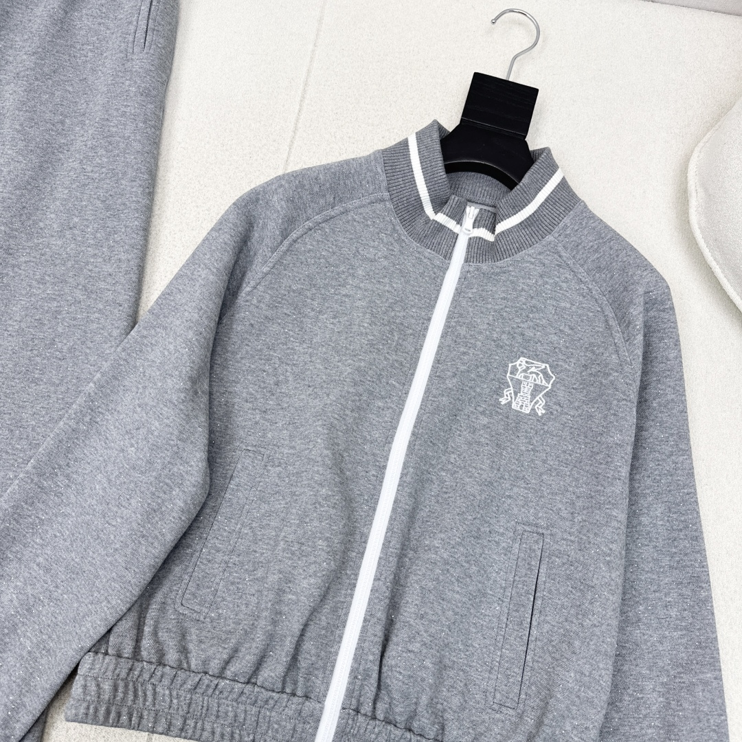 BC 25Ss————秋冬最新款细闪亮片休闲套装🤍立领宽松卫衣外套+松紧腰休闲裤 整体版型简约大方 但又