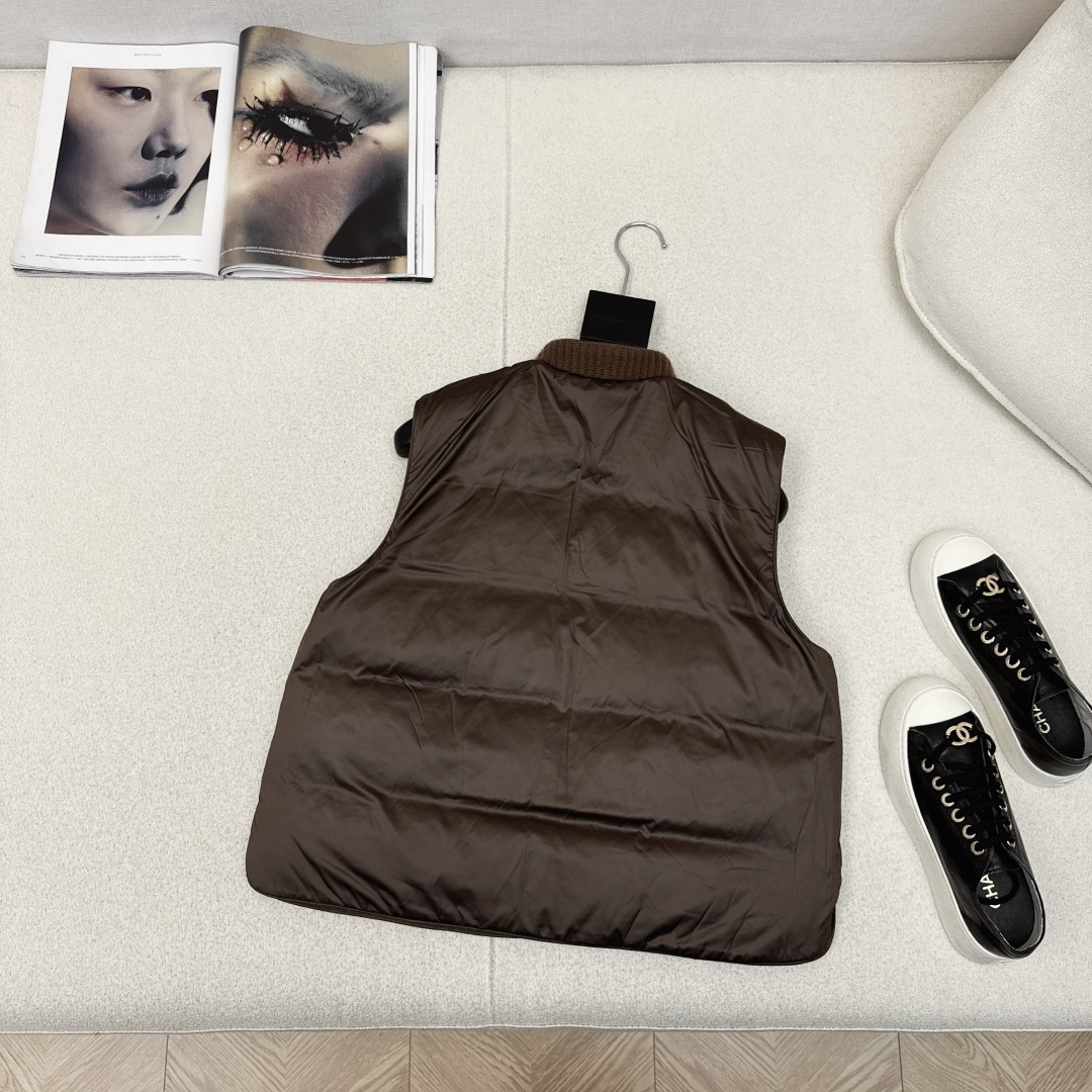 双面可穿 原单品质 Bc 25Ss————秋冬最新款高奢老钱风穿搭小立领白鹅绒马甲外套🤎百分百山羊绒外壳