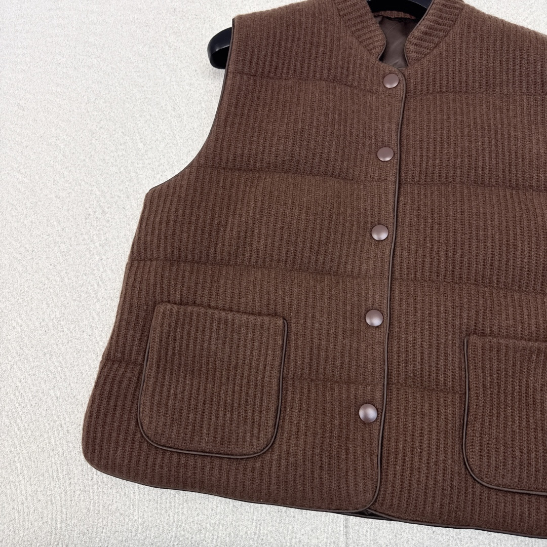 双面可穿 原单品质 Bc 25Ss————秋冬最新款高奢老钱风穿搭小立领白鹅绒马甲外套🤎百分百山羊绒外壳