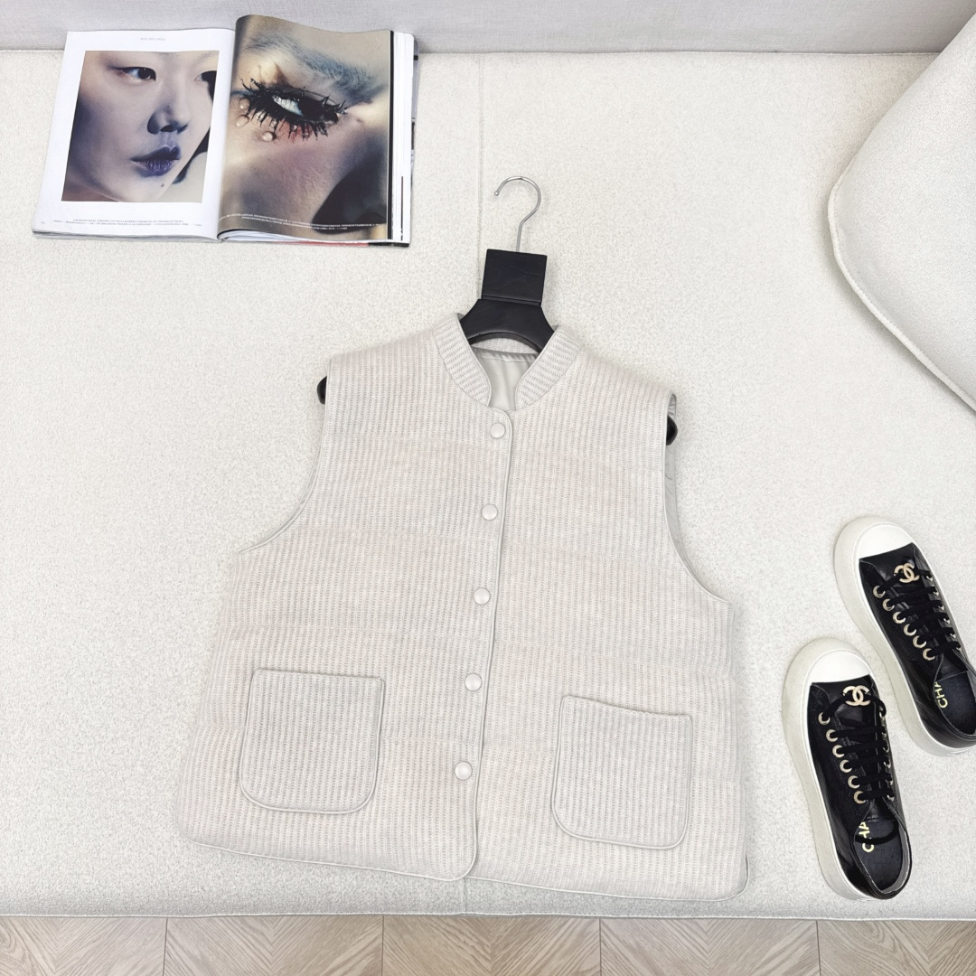 双面可穿 原单品质 Bc 25Ss————秋冬最新款高奢老钱风穿搭小立领白鹅绒马甲外套🤎百分百山羊绒外壳