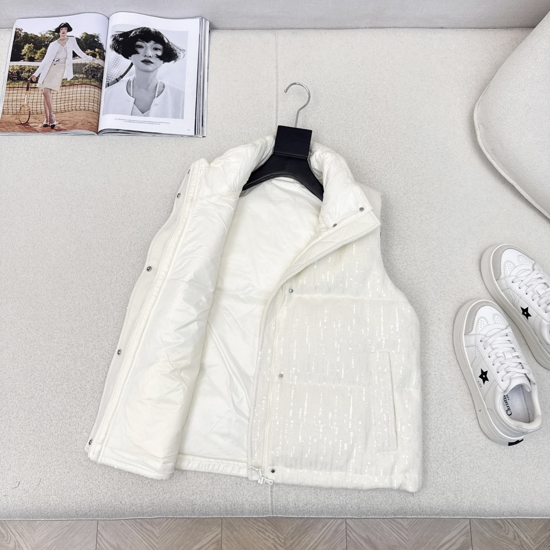 品质控必入 Bc 25Ss————秋冬最新款高奢意式极简穿搭立领白鹅绒马甲外套🩶重磅刺绣Bling亮片工