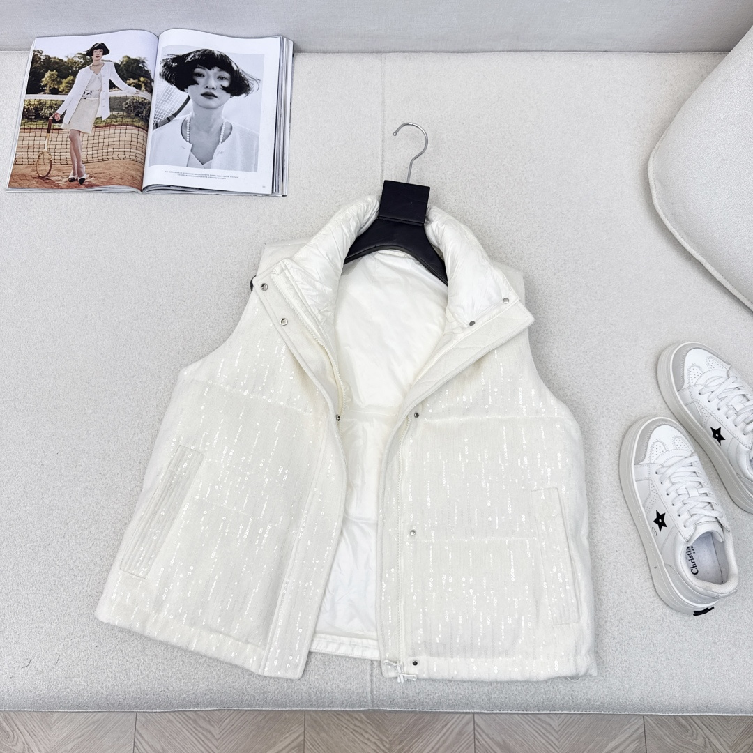品质控必入 Bc 25Ss————秋冬最新款高奢意式极简穿搭立领白鹅绒马甲外套🩶重磅刺绣Bling亮片工